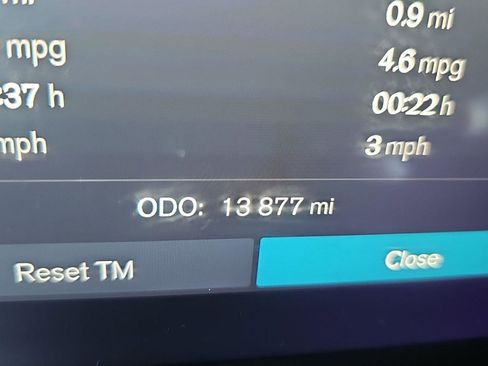 Used 2025 Volvo V60 B5 Cross Country Plus image 15