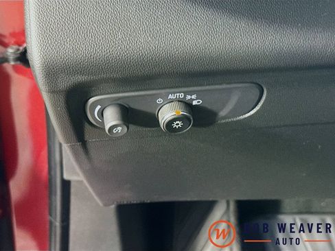 Used 2023 Buick Envision Essence w/ Sport Touring Package AWD/4WD image 12