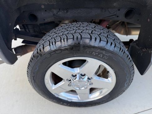 Used 2015 GMC Sierra 2500 Denali w/ Duramax Plus Package image 10