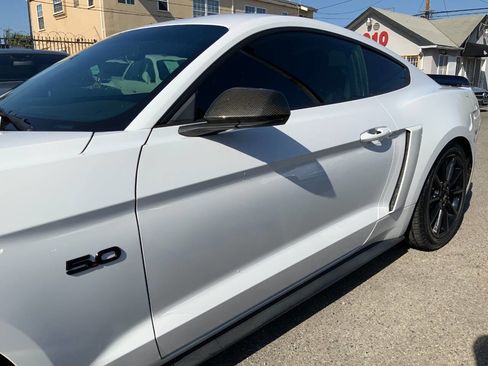 Used 2016 Ford Mustang GT Premium RWD image 7