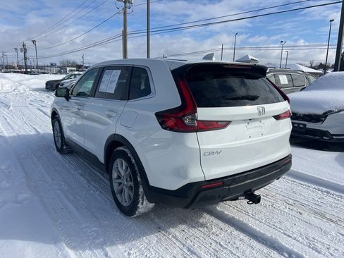 Used 2023 Honda CR-V EX image 3