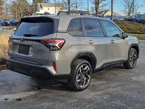 Certified 2025 Subaru Forester Premium image 2