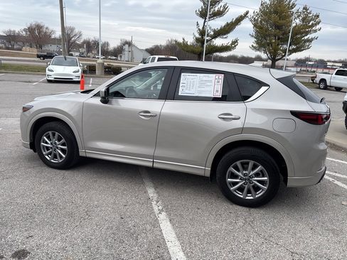 Used 2025 MAZDA CX-5 AWD 2.5 S w/ Preferred Package image 16