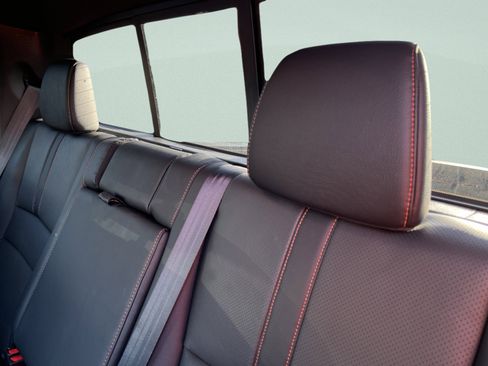 Used 2025 Honda Ridgeline TrailSport image 23