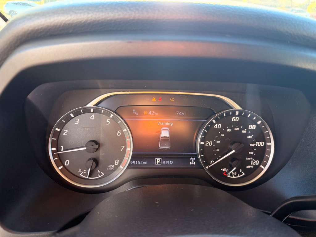 Used 2021 Nissan Titan SV w/ SV Convenience Package AWD/4WD image 22