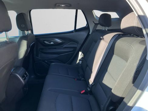 Used 2024 GMC Terrain SLE image 13
