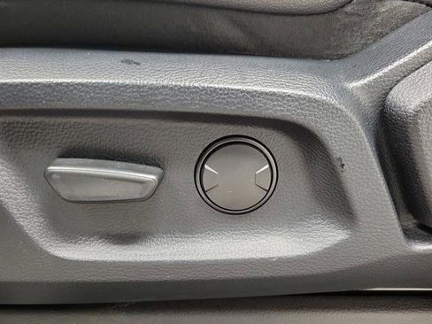 Used 2020 Ford Ranger Lariat w/ Equipment Group 501A Mid image 19