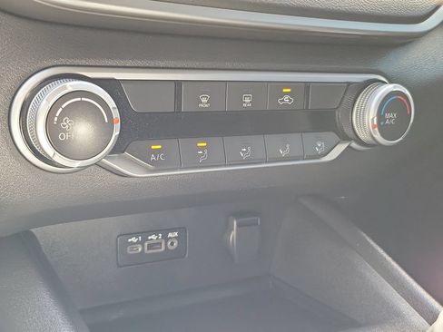 Used 2025 Nissan Altima 2.5 S FWD image 26