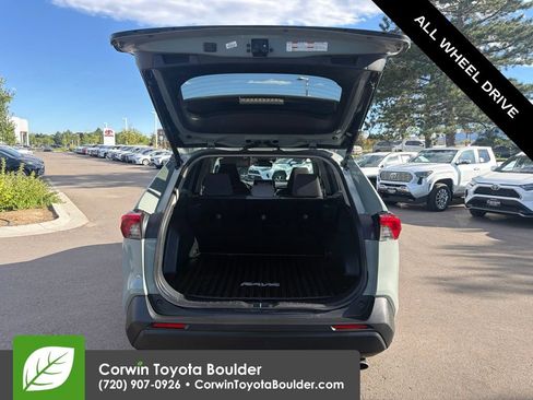 Used 2020 Toyota RAV4 XLE w/ Convenience Package AWD/4WD image 17