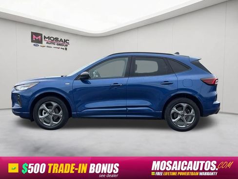 Used 2023 Ford Escape ST-Line w/ Tech Pack #1 AWD/4WD image 4