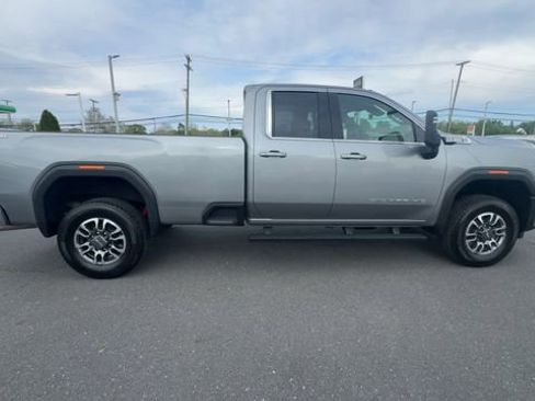 Used 2026 GMC Sierra 2500 SLE w/ SLE Value Package; AWD/4WD image 9