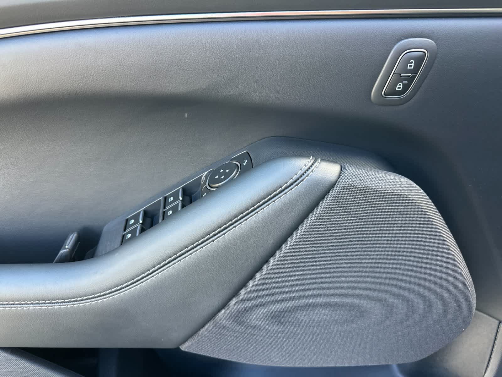 Certified 2026 Ford Mustang Mach-E Select RWD image 12