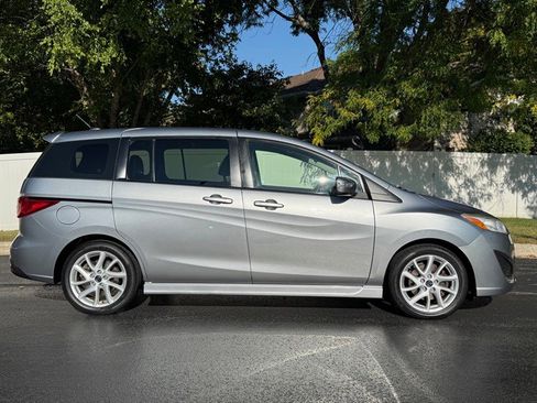 Used 2014 MAZDA MAZDA5 Grand Touring image 4