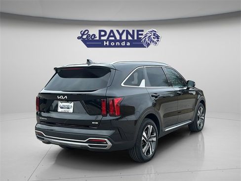 Used 2023 Kia Sorento EX image 5