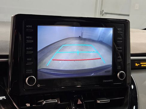 Used 2022 Toyota Corolla SE image 29