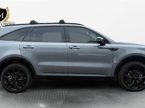 Used 2023 Kia Sorento SX AWD/4WD image 6