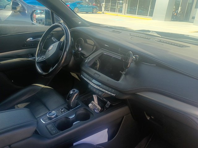 Used 2019 Cadillac XT4 Premium Luxury w/ Driver Assist Package AWD/4WD image 32