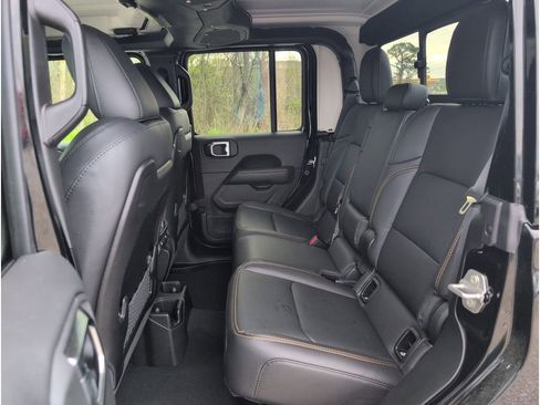 New 2026 Jeep Gladiator Sport image 29