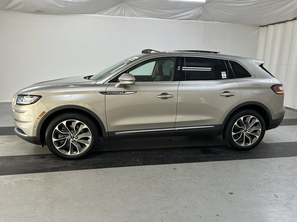 Used 2023 Lincoln Nautilus Reserve w/ Equipment Group 201A AWD/4WD image 6
