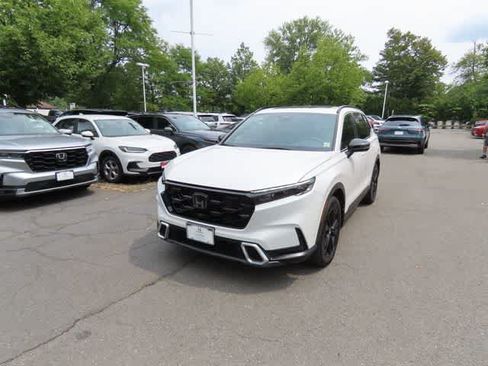 Used 2023 Honda CR-V Sport Touring image 1