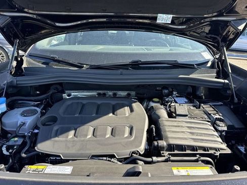 New 2026 Volkswagen Tiguan SE R-Line AWD/4WD image 23