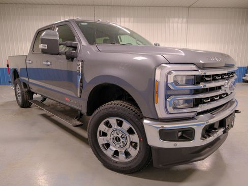 New 2026 Ford F350 Lariat w/ Lariat Ultimate Package image 14