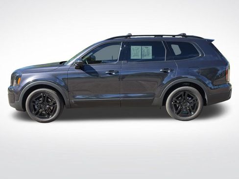 Used 2025 Kia Telluride SX Prestige X-Line AWD/4WD image 2