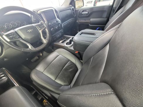 Used 2021 Chevrolet Silverado 1500 LT Trail Boss w/ LT Trail Boss Premium Package image 11