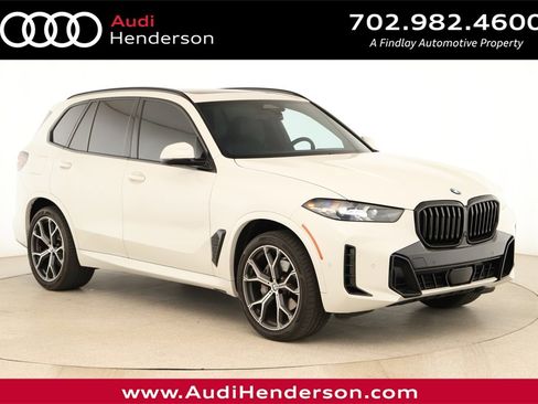 Used 2024 BMW X5 sDrive40i w/ M Sport Package image 1
