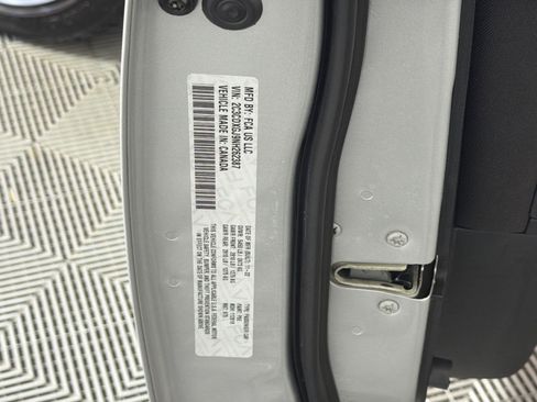 Used 2022 Dodge Charger Scat Pack RWD image 27