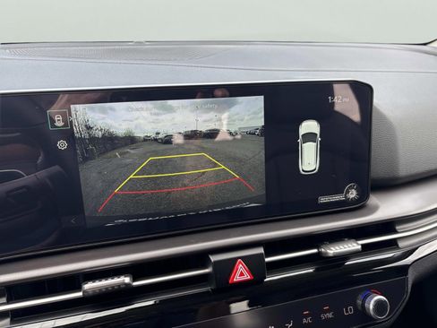 New 2026 Kia Sportage EX image 26