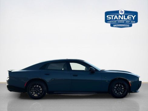 New 2026 Dodge Charger Scat Pack w/ Blacktop Package AWD/4WD image 9