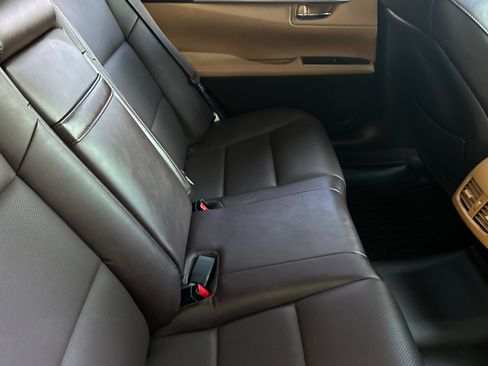 Used 2018 Lexus ES 350 w/ Navigation System Package FWD image 31