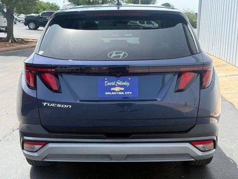 Used 2025 Hyundai Tucson SEL FWD image 12