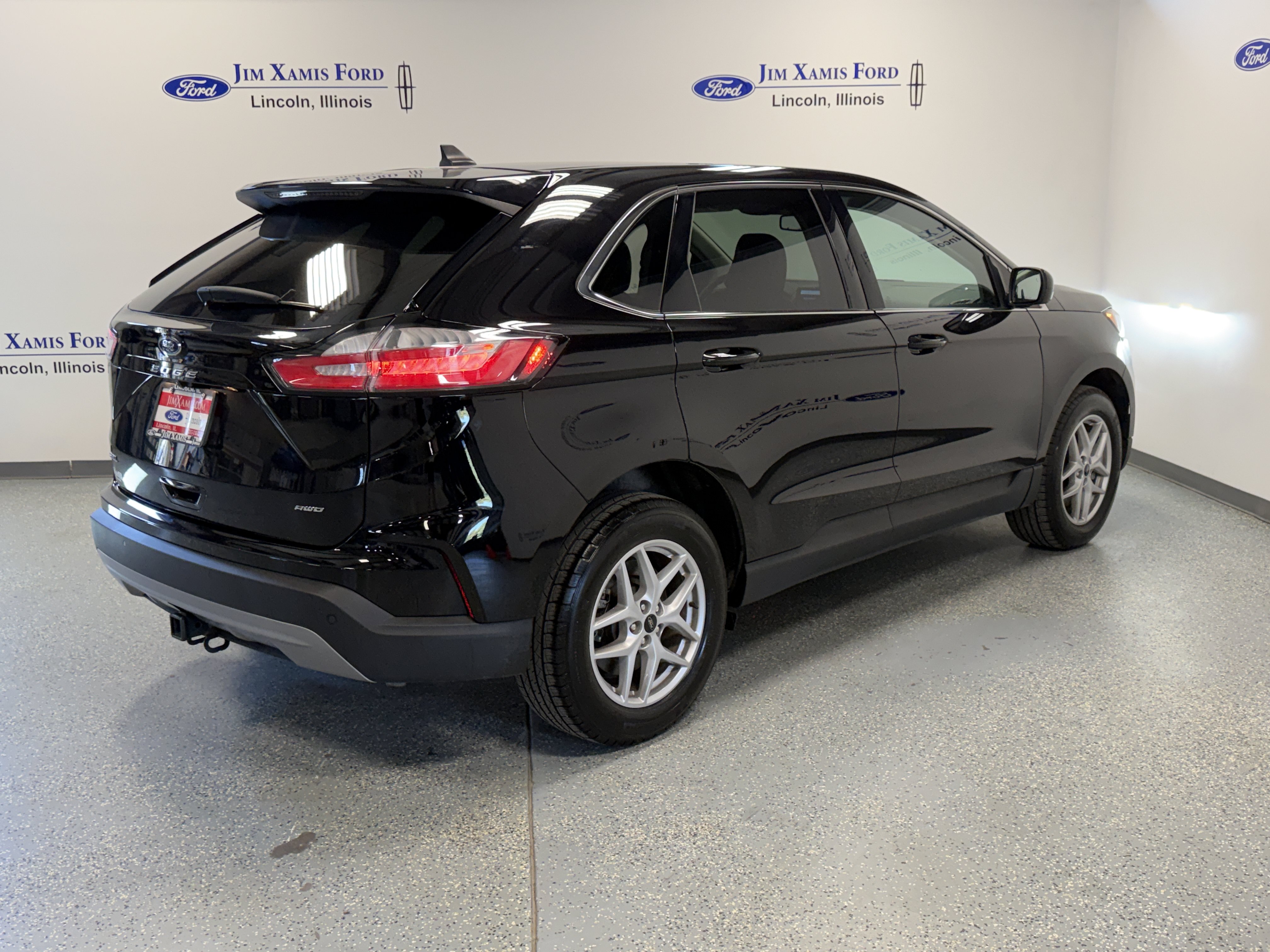 Used 2024 Ford Edge SEL w/ Convenience Package AWD/4WD image 33
