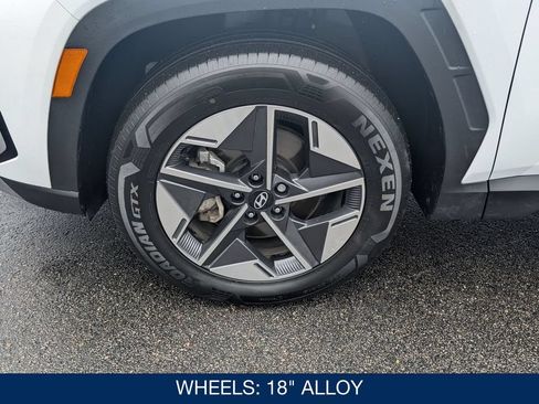 Certified 2025 Hyundai Tucson SEL AWD/4WD image 10
