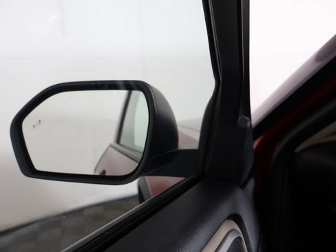 Used 2022 Ford Explorer XLT w/ Equipment Group 202A image 38