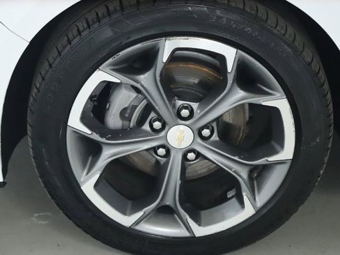 Used 2024 Chevrolet Malibu LT image 37