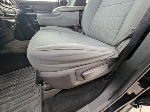 Used 2014 RAM 1500 Express image 15