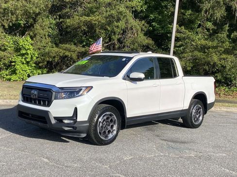 Certified 2024 Honda Ridgeline RTL+ image 1
