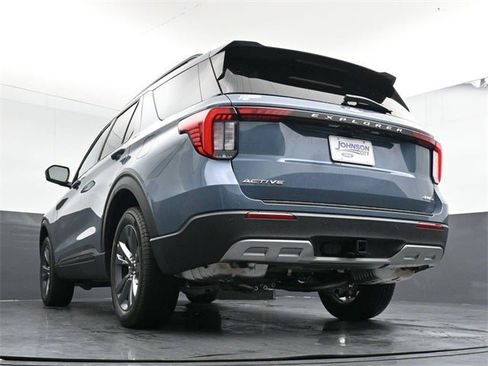 New 2026 Ford Explorer Active w/ Active Comfort Package image 32