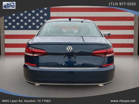 Used 2021 Volkswagen Passat 2.0T SE FWD image 7