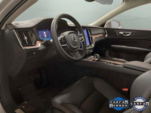 Used 2025 Volvo V60 B5 Cross Country Plus image 63