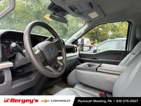 Used 2023 Ford F250 XL w/ XL Off-Road Package AWD/4WD image 9