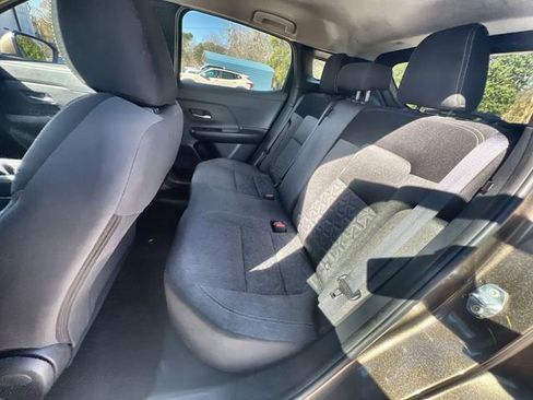 Used 2025 Nissan Kicks SV w/ Charging Package image 24