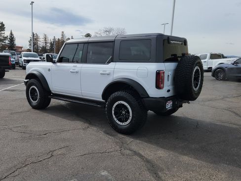 Certified 2022 Ford Bronco Outer Banks w/ Sasquatch Package image 11