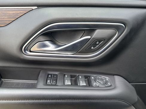 Used 2023 Chevrolet Tahoe High Country image 16