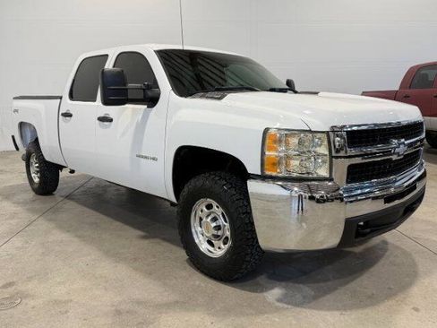 Used 2010 Chevrolet Silverado 2500 LT AWD/4WD image 5