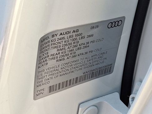 New 2025 Audi Q5 Premium Plus AWD/4WD image 19