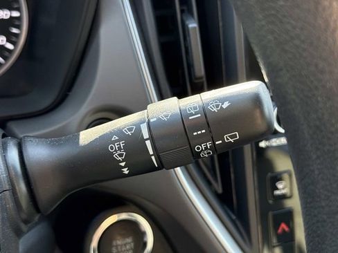 Used 2024 Subaru Crosstrek 2.0i Premium image 25